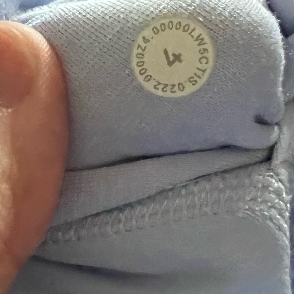 Lululemon pastel blue align high rise leggings size 4 (double lined) - Picture 5 of 7